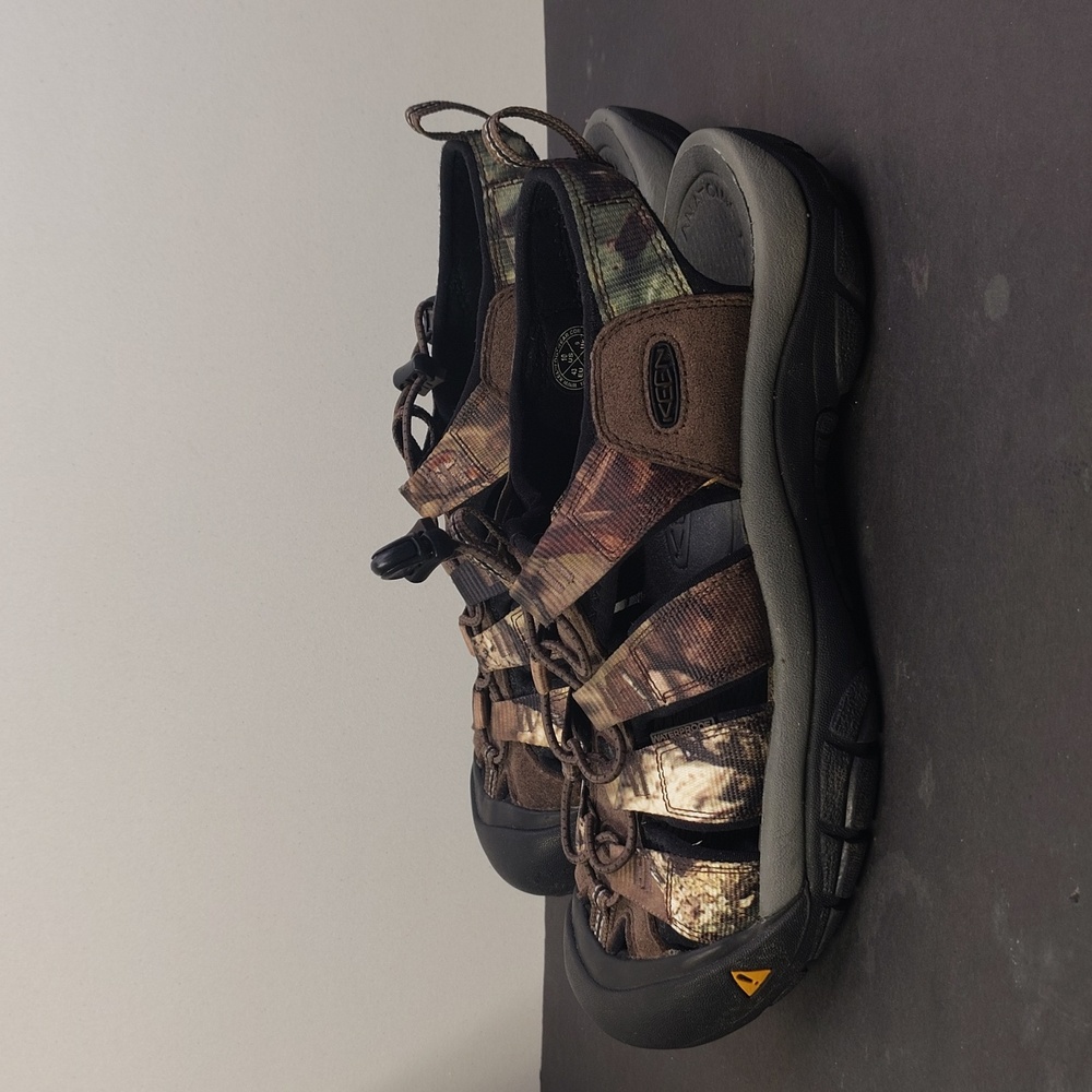 Keen Newport H2 Sandals Mens Size 10 Camo Mesh Waterproof Realtree - Picture 4 of 7